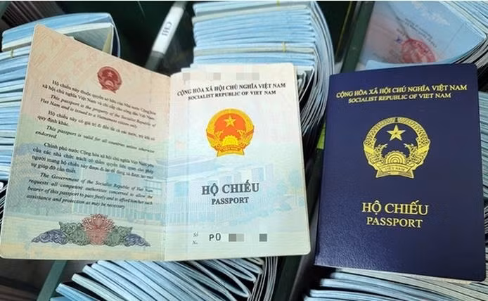 germany recognizes new vietnamese passport picture 1