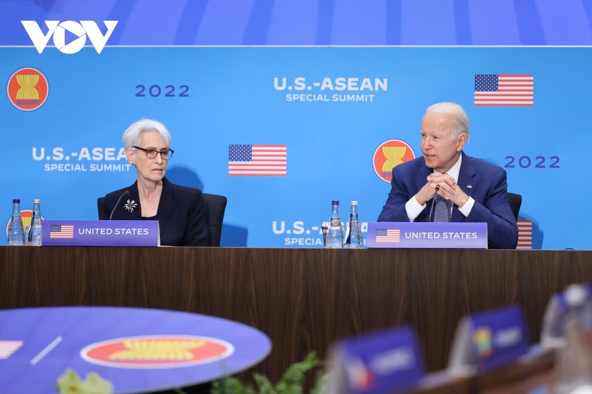 At the ASEAN-US special summit held on May 13, the US, led by President Biden and Vice President Kamala Harris, announces a number of proposals and initiatives aimed at bolstering co-operation with the reginal bloc. This includes a US$40 million grant to finance the development of clean energy infrastructure and a US$60 million project to boost maritime co-operation.