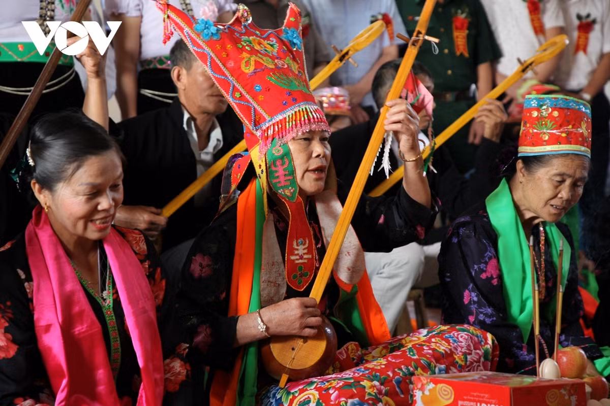 The Then Kin Pang festival is held annually in order to pray for favourable weather conditions and bumper crops.