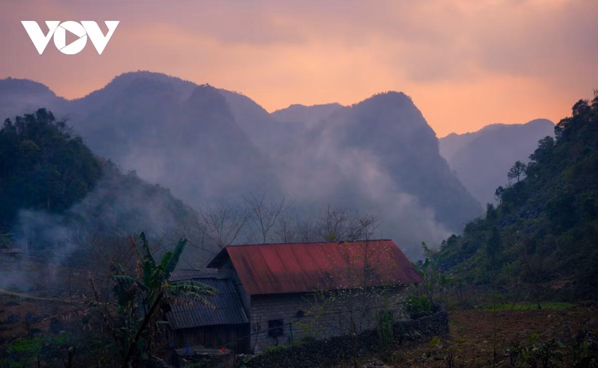 Sunset in northern mountainous areas ảnh 13