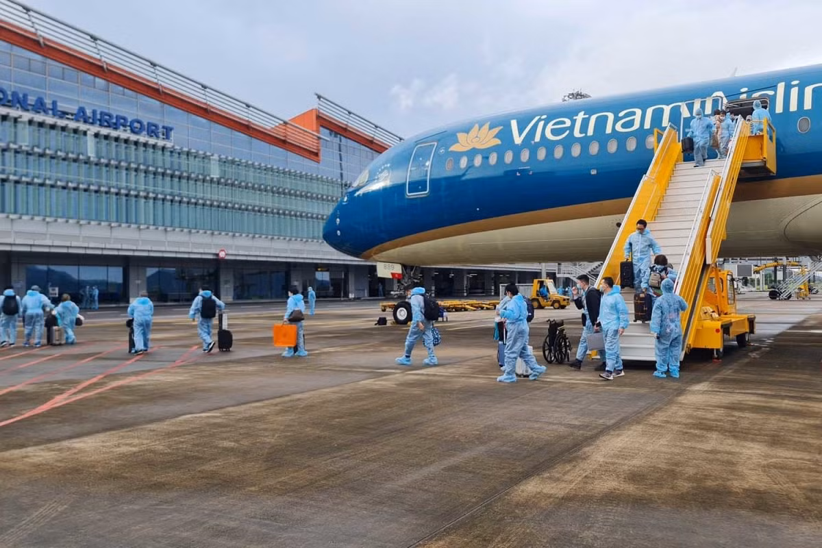 Van Don International Airport welcomes vaccine passport holders from France ảnh 1 Van Don International Airport welcomes vaccine passport holders from France ảnh 1