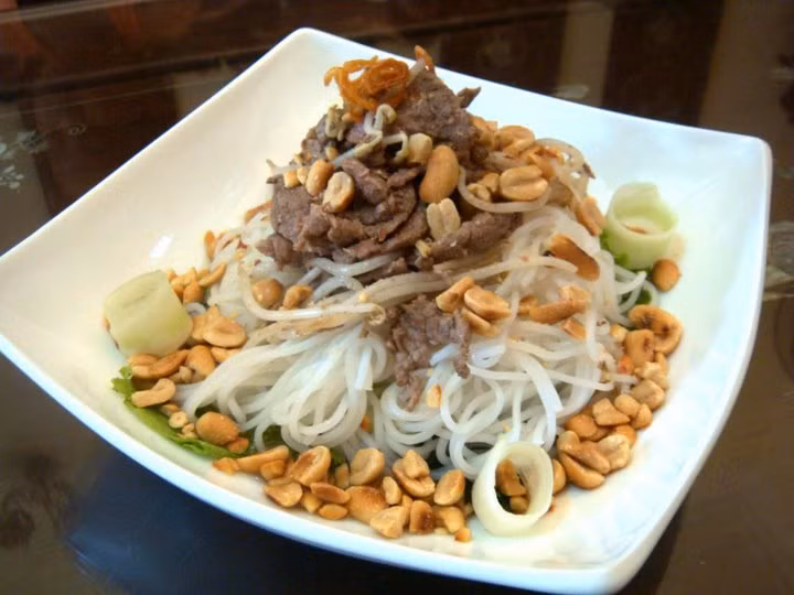 The 'must try' delicacies in Hanoi (Part 2) ảnh 10