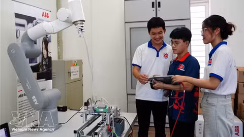 Education ministry demands sweeping tech curricula revamp in strategic fields