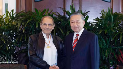 Vietnamese Party, State leader meets with Timor Leste President in Singapore