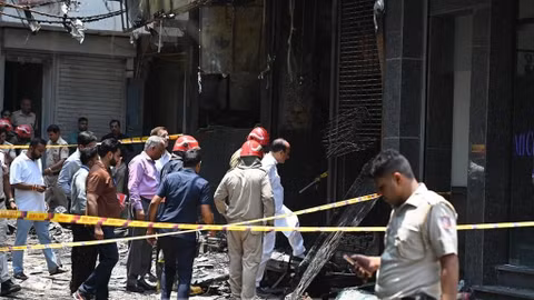 No Vietnamese nationals among victims of deadly hotel fire in India