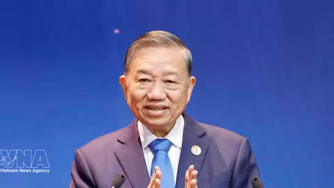 Vietnam needs more modern, creative working class: Top leader