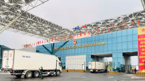 Department of Customs orders faster clearance for agricultural exports at border gates