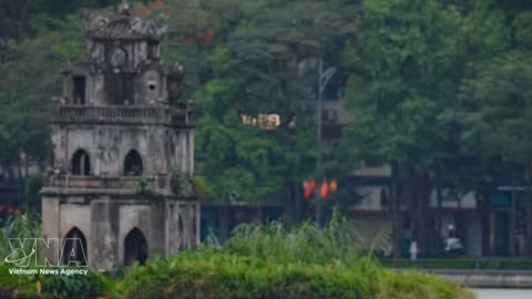 Hanoi's Red River urban area development draws widespread attention