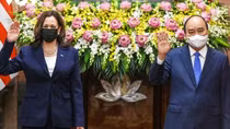 VP Harris reaffirms US commitment to support Vietnam in combating COVID-19