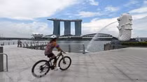 Singapore pins high hope on first infrastructure bond auction