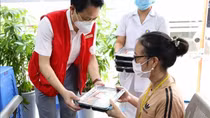 Hanoi offers free meals for needy patients amid COVID-19