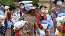 Emergency aid reaches more Vietnamese-Cambodians