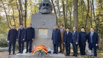 Minister To Lam pays tribute to Karl Marx