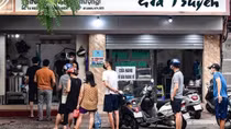 Businesses in Hanoi required to create QR code scan points