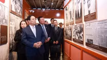 PM visits President Ho Chi Minh relic site in Kunming