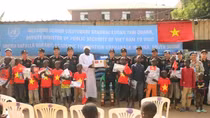 Deputy Minister Luong Tam Quang visits orphanage center in Republic of South Sudan