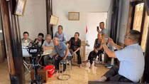 Dad bursts into tears after finding long-lost son