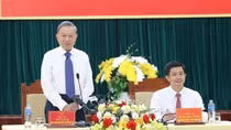 Top leader urges Quang Tri to harness potential, overcome obstacles
