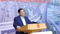 PM urges speeding up key transport projects