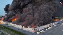 Embassy ramps up efforts to support Vietnamese traders affected by fire in Poland