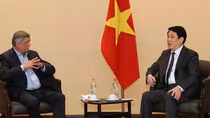 President Luong Cuong meets with Chilean communist chief