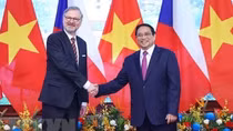 Czech Prime Minister concludes visit to Vietnam