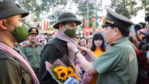 Deputy Minister Le Quoc Hung attends 2023 enlistment event in HCM City