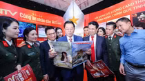 Party high-ranking official urges building professional revolutionary press