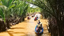 Vietnam's land of coconuts introduces attractive tourism models