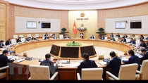 PM demands strengthened discipline in law building
