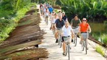 Vietnam received 7.8 million foreign visitors in first 8 months