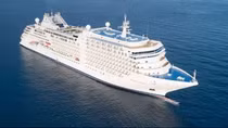333 foreign tourists arrive in Nha Trang by cruise ship