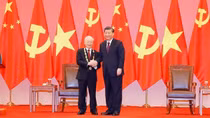 Chinese Party, State leader starts State visit to Vietnam