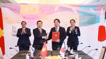 Vietnamese, Japanese Prime Ministers hold talks in Hiroshima