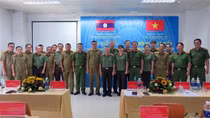 Police in Quang Nam opens training course for Lao counter-narcotics police officers