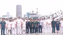 Naval ships of New Zealand visit Vietnam