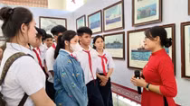 Exhibition on Vietnam's Hoang Sa, Truong Sa opens in Quang Nam