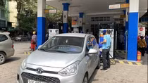 Petrol prices further decrease