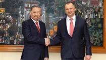 Minister To Lam holds talks with Belarusian Interior Minister
