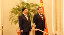Welcome ceremony held for Vietnamese PM in China