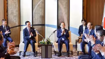 President meets Japan-Vietnam Parliamentary Friendship Alliance leader