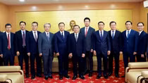 Vietnam, China enhance communications work on special ties