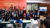 PM urges media to spotlight key outcomes of 14th Party Congress