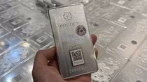 Vietnam considers listing silver bullion on commodity exchange