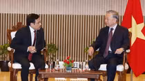 Party General Secretary, State President receives Indian business leaders in Mumbai