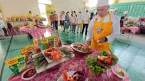 100 lobster-made dishes set national record
