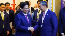 PM receives high-ranking Cambodian military officer in Phnom Penh