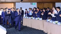 Vietnam Economic Forum aims for an independent and self-reliant economy