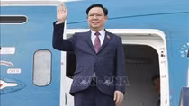 Top legislator arrives in Hanoi, concluding visits to Hungary, UK