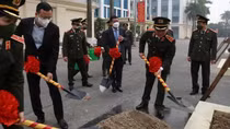 Deputy Minister Nguyen Van Son joins tree planting event in PSC 1